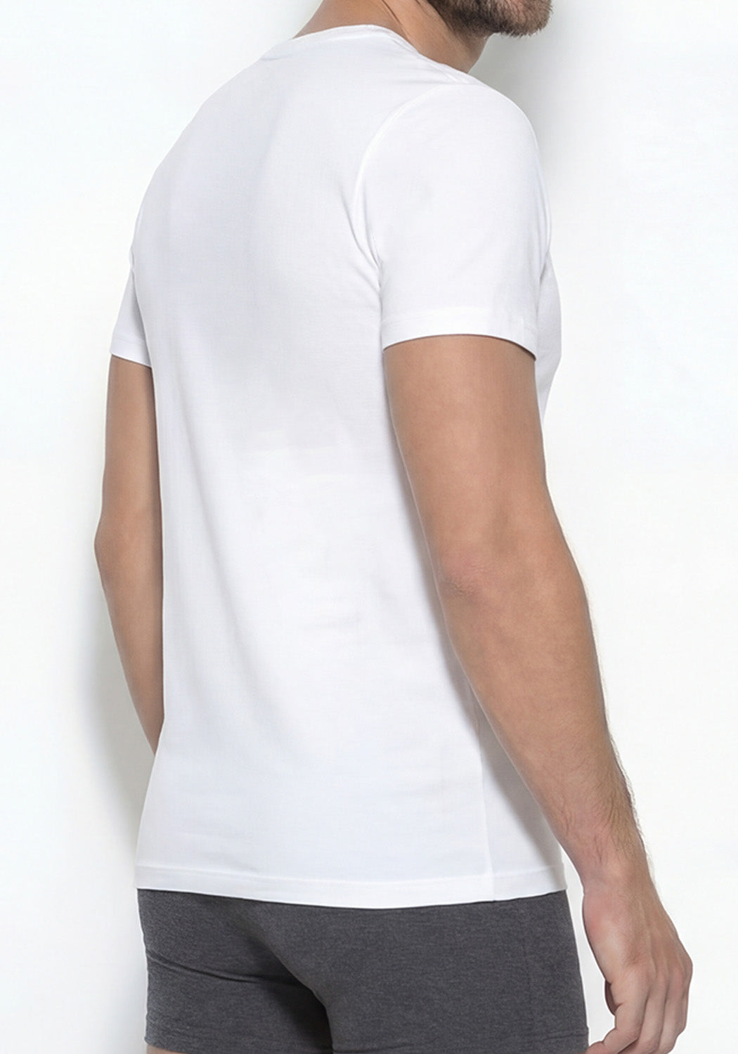 CAMISETA MANGA CORTA ESCOTE V ALGODON