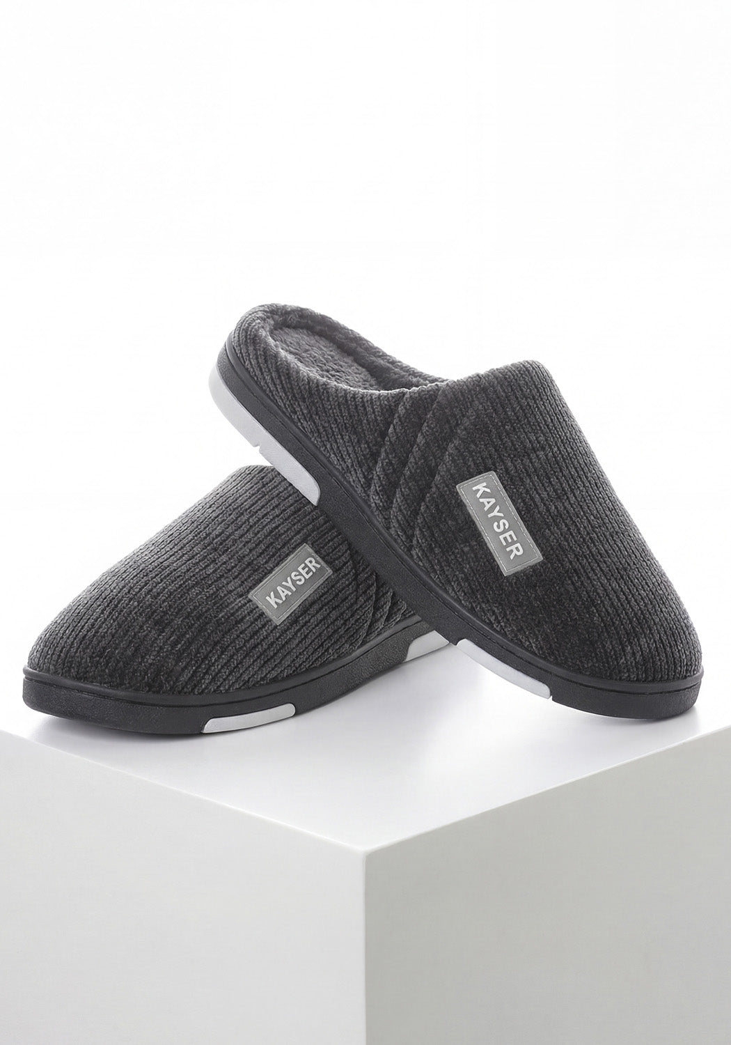PANTUFLA GRIS DE HOMBRE