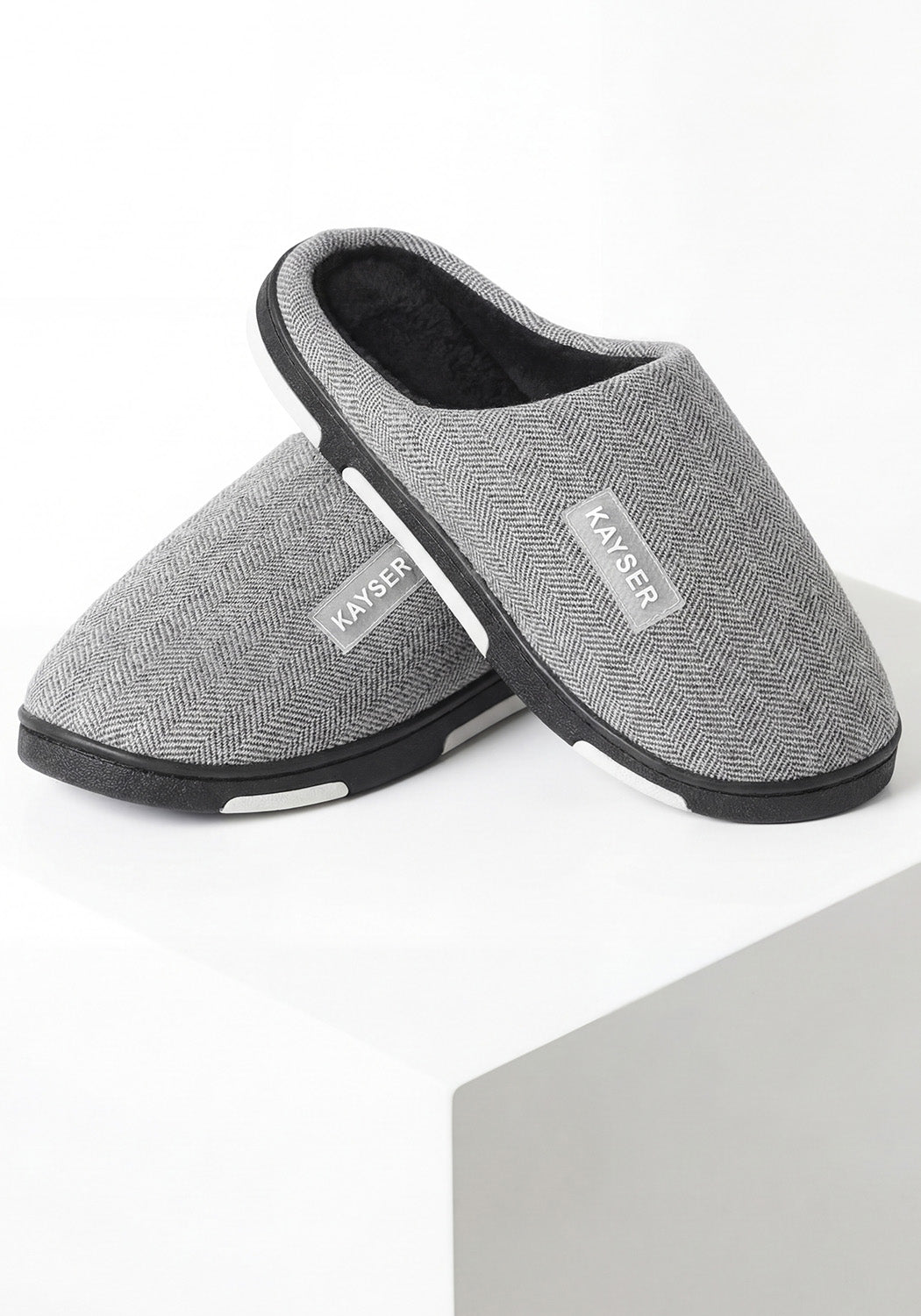 PANTUFLA NEGRO DE HOMBRE