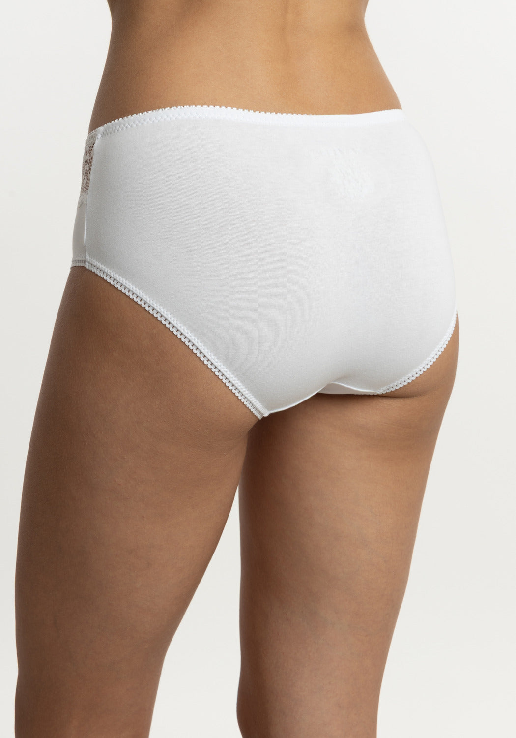 CALZÓN TIRO MEDIO ALGODÓN HI LEGGS BLANCO MUJER