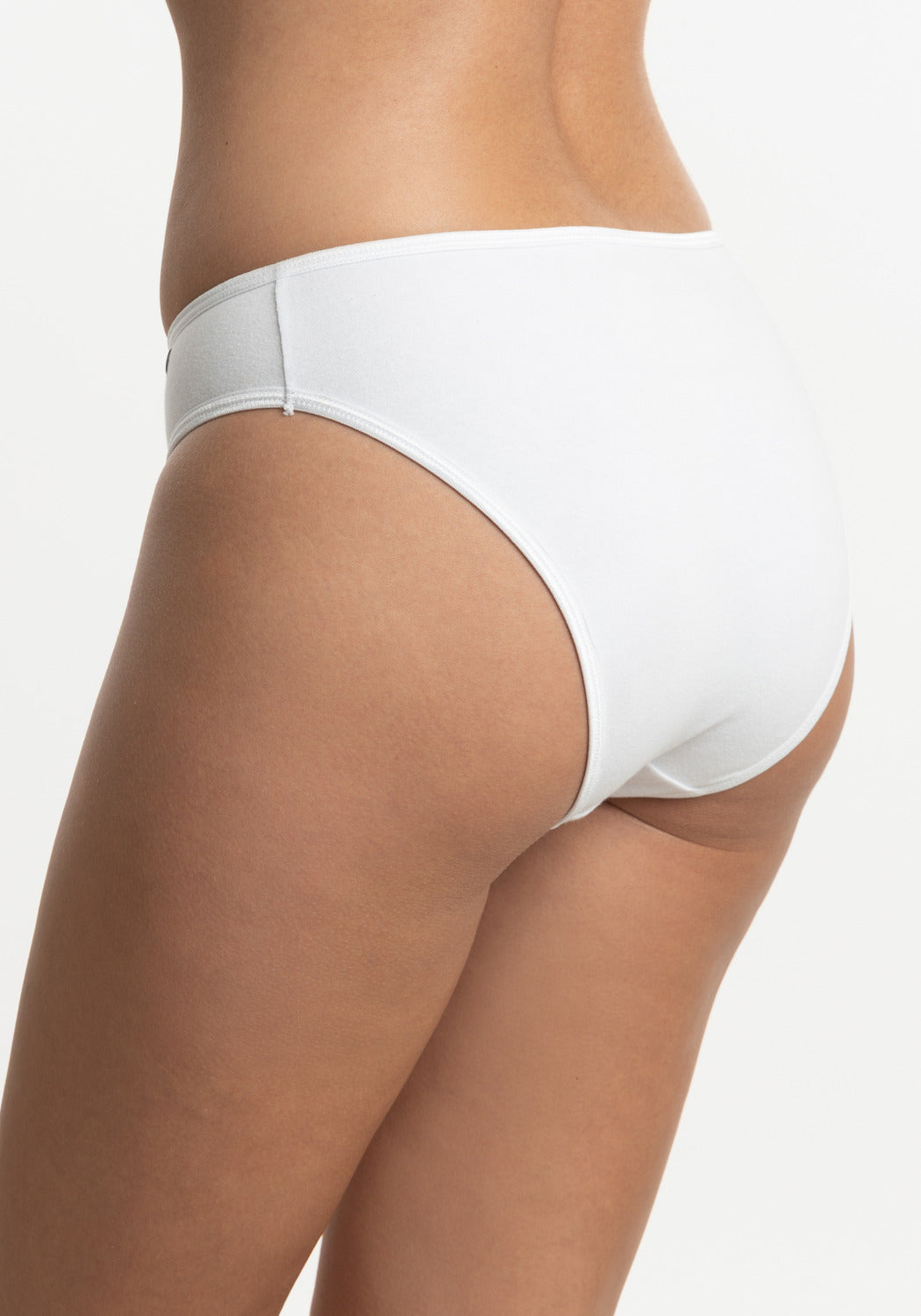 CALZÓN KAYSER TIRO MEDIO DE ALGODÓN HI LEGGS BLANCO DE MUJER