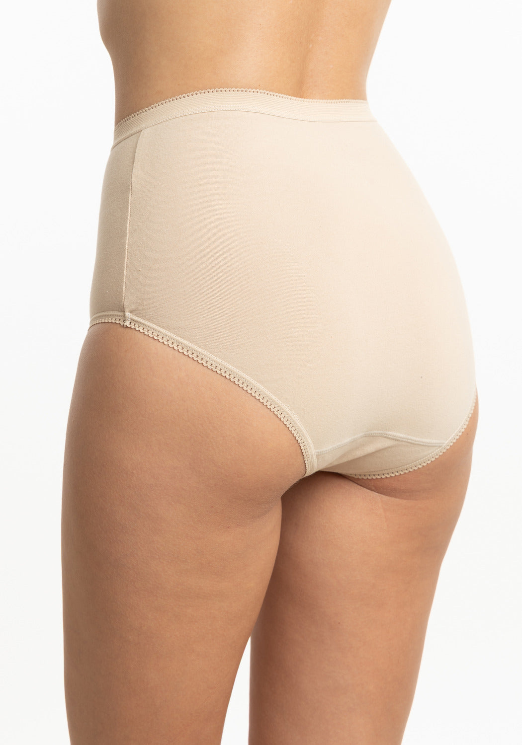 CALZÓN DE MUJER TIRO ALTO DE ALGODÓN BEIGE