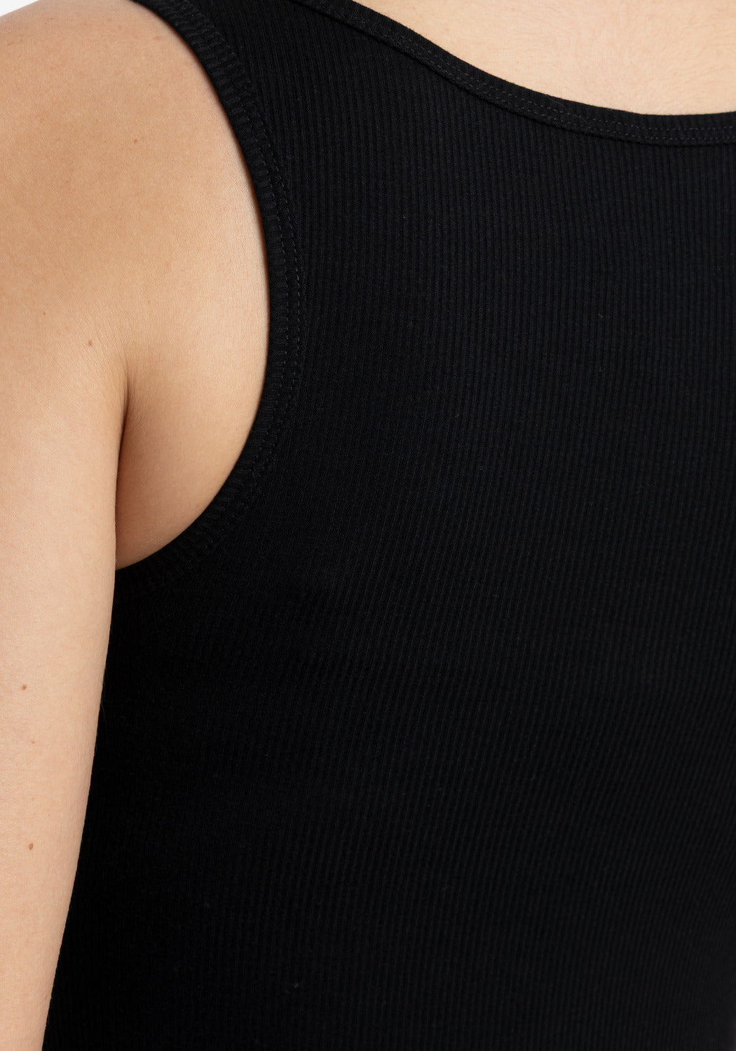 CAMISETA DE MUJER KAYSER  NEGRO DE MUJER