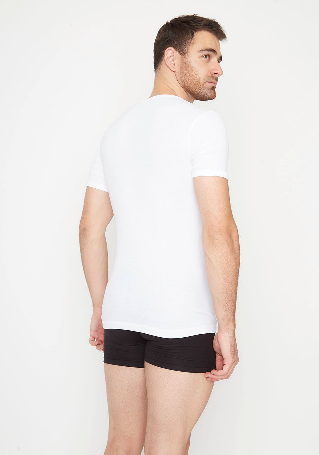 CAMISETA MANGA CORTA ESCOTE V ALGODÓN