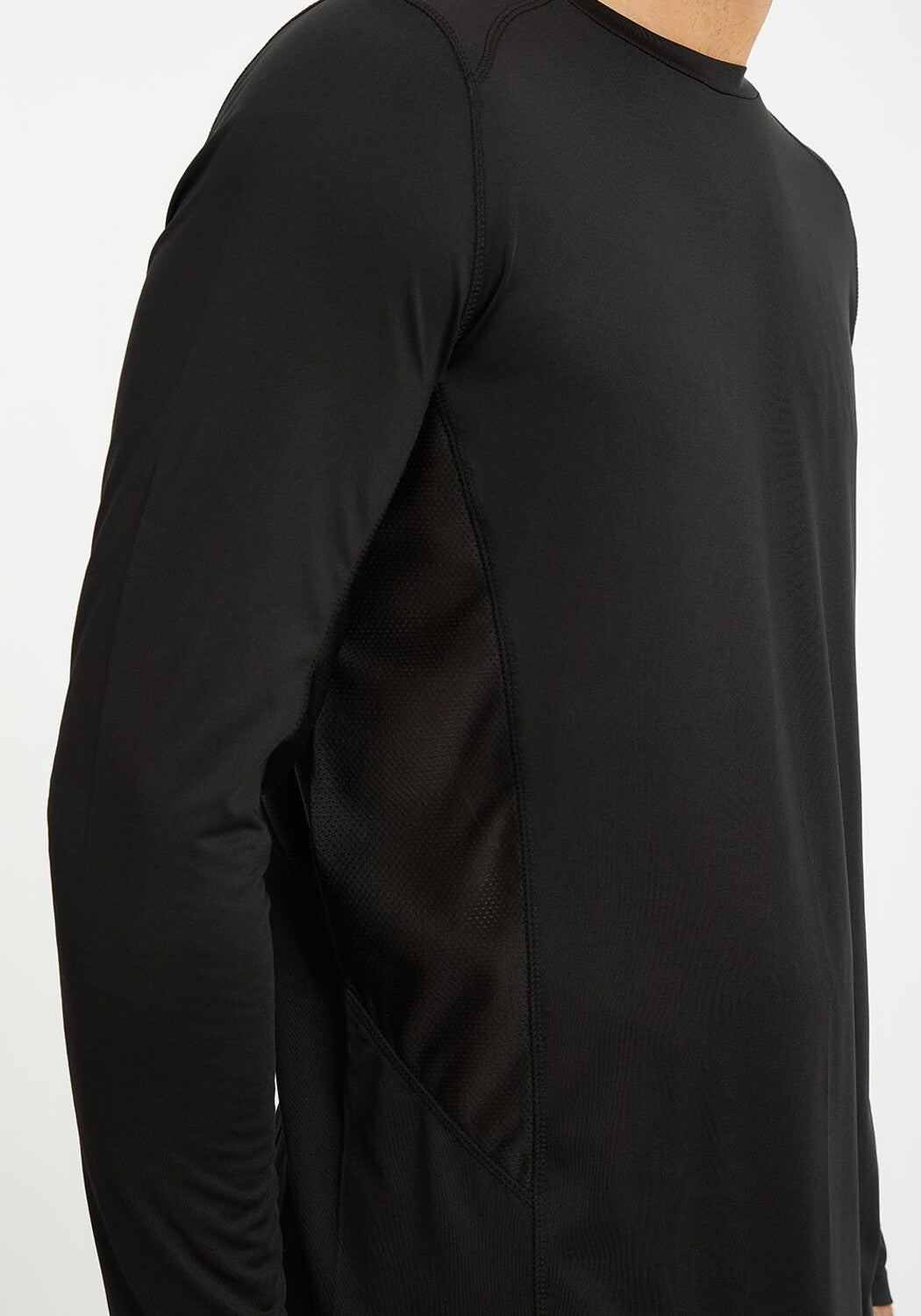 POLERA DEPORTIVA MICROFIBRA MANGA LARGA